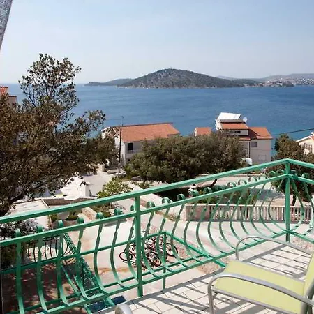 Ljubo Razanj * Rogoznica (Sibenik-Knin)