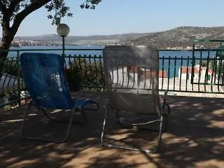 Vila Ljubo Razanj Rogoznica (Sibenik-Knin)